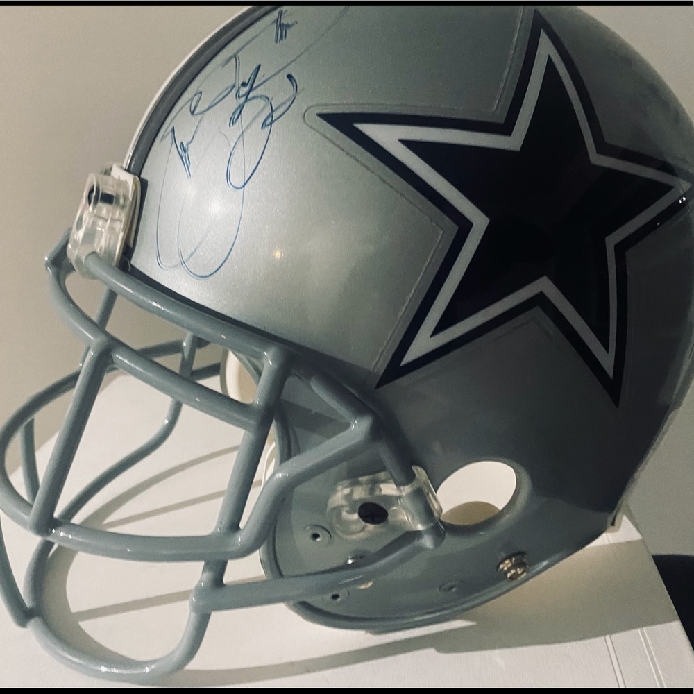 Dallas Cowboys Emmitt Smith Game Worn Helmet 1995